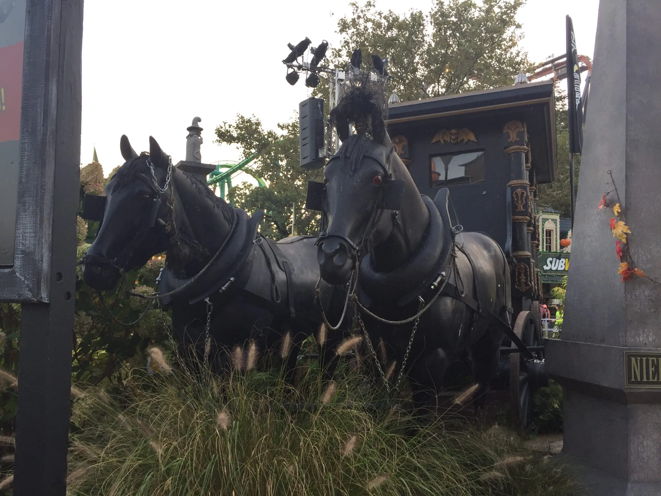 halloween decoration horses and buggy
